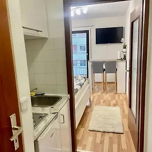 Apartment Center, Mannheim